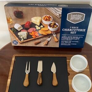 Berkley Jensen 7-Piece Charcuterie Set with removable cheese slate